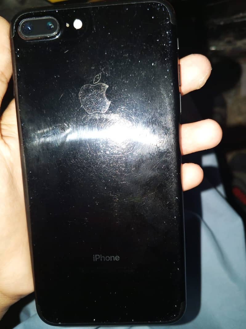 iPhone 7 Plus 2