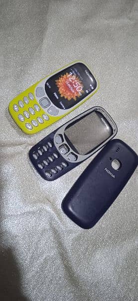 Nokia 3310 mobile for sale with casing (0320-4606534)