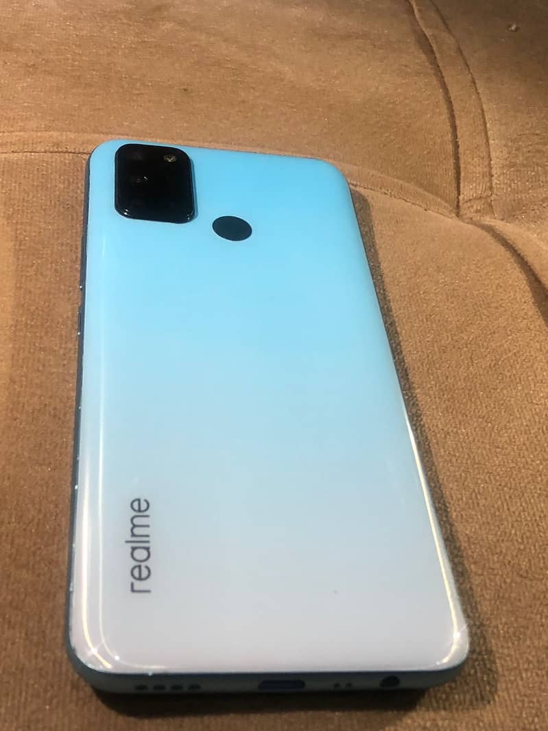 Realme C17 0