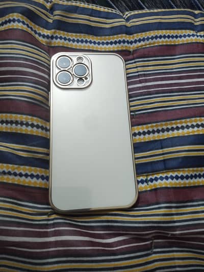 i phone 13 pro max  golden clour
