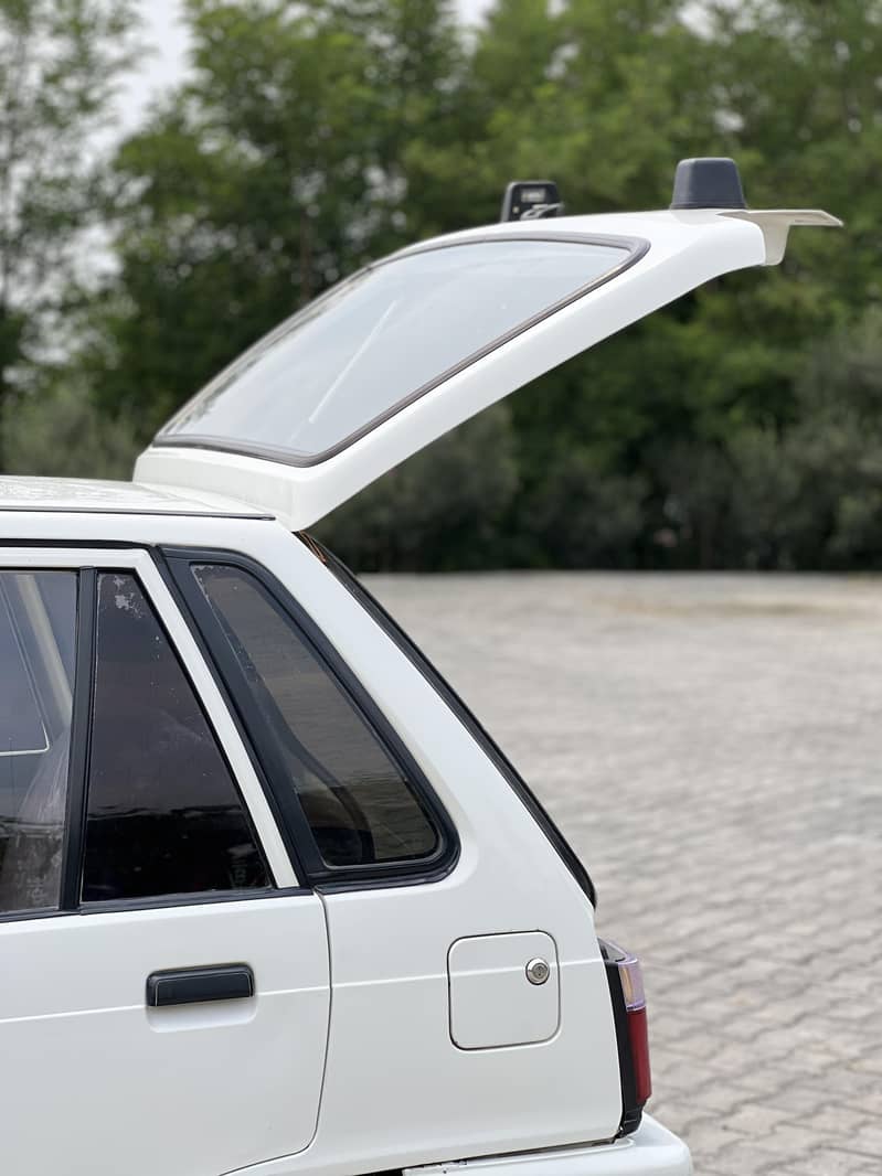 Suzuki mehran 8