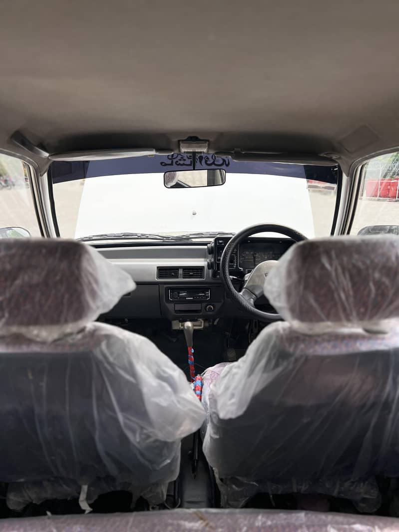 Suzuki mehran 11