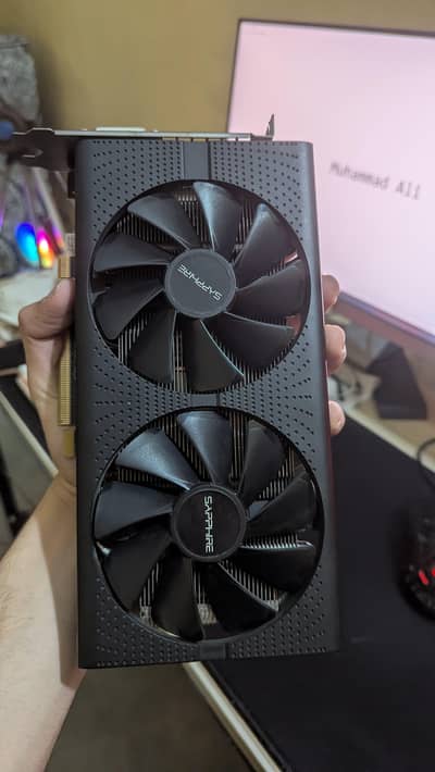 sapphire rx 570 4gb , clean condition,