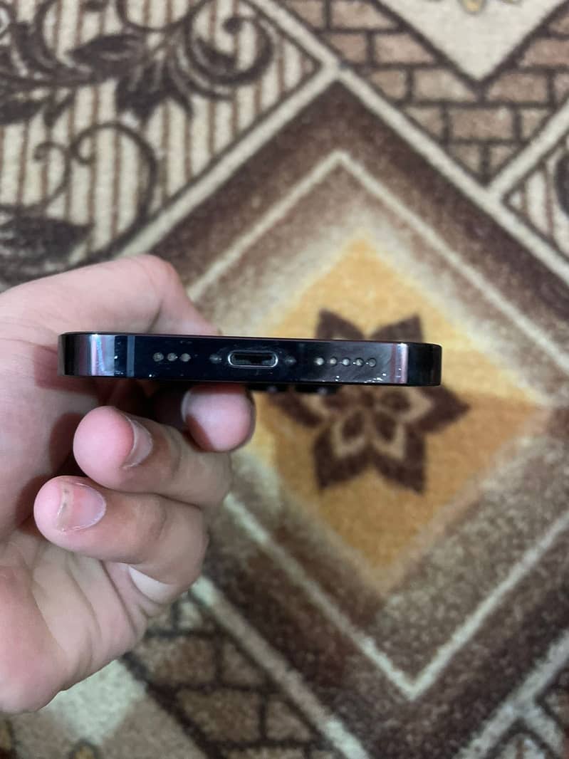 iPhone 14 pro 1