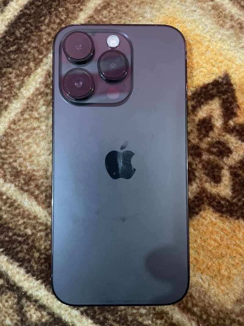 iPhone 14 pro 4