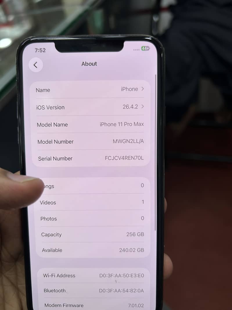 iPhone 11 Pro Max 0