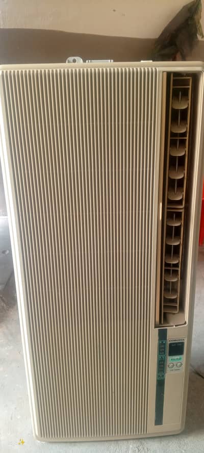 110 window AC + Converter Good Condition