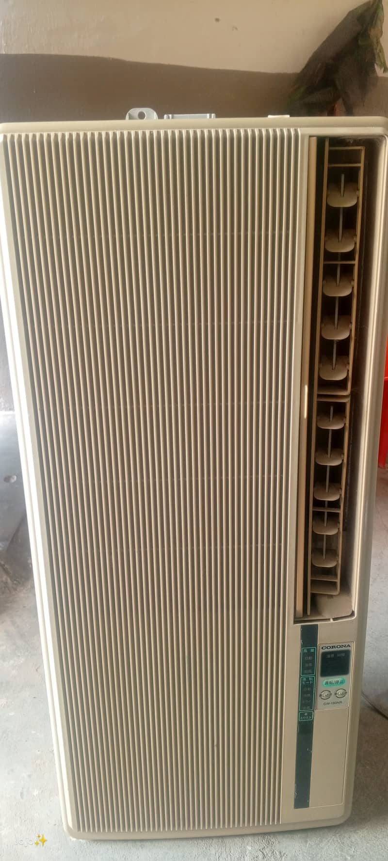 110 Split window AC Good Condition 10/10 0