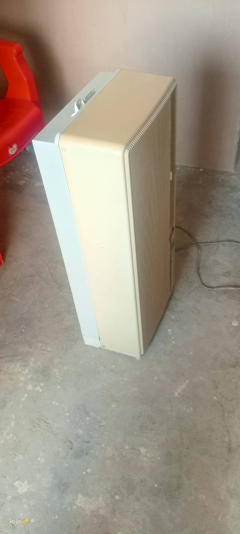 110 Split window AC Good Condition 10/10 6