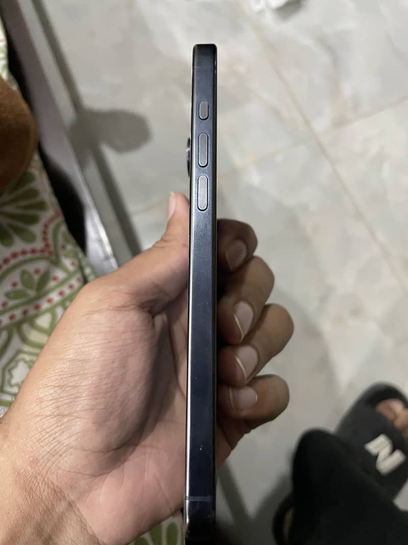 iPhone 15 pro max 1