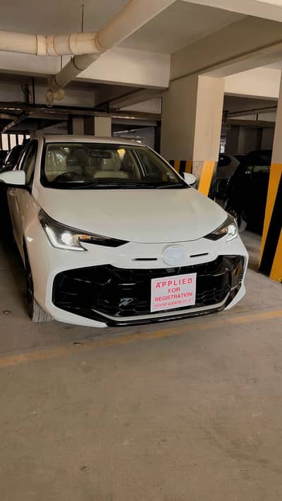 Brand new yaris 1.3CVT special edition