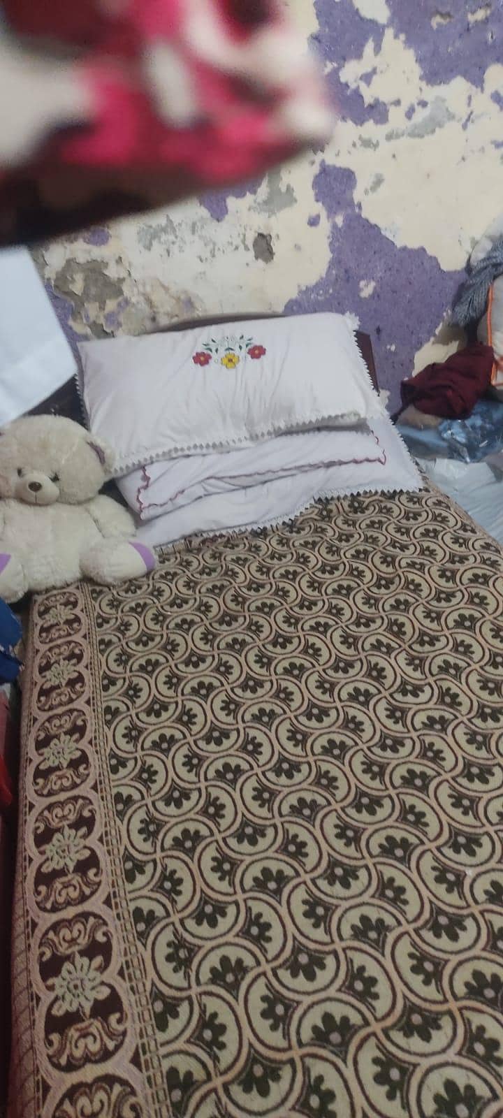 single bed used 1