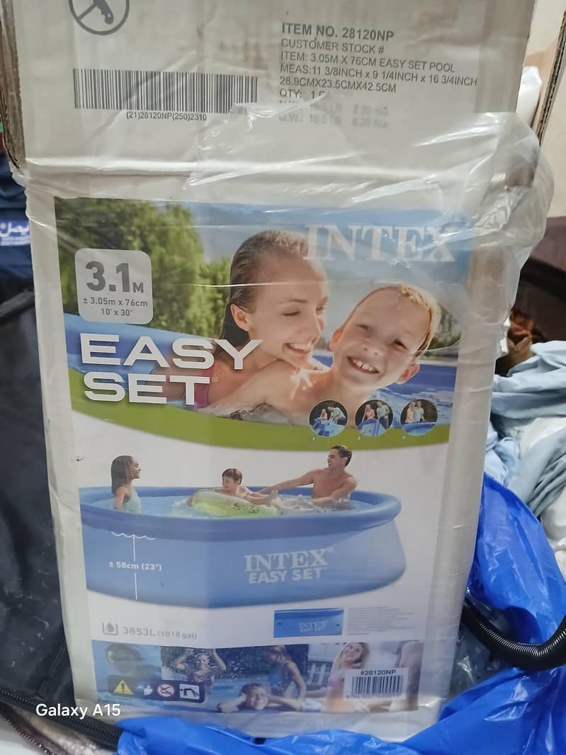 Swimming Pool + Pump 0