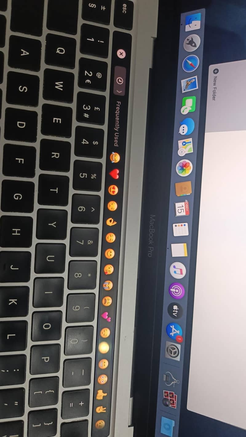 macbook pro 2020 intel 0