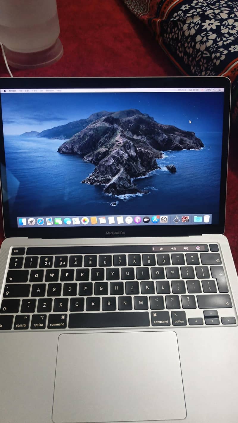 macbook pro 2020 intel 2