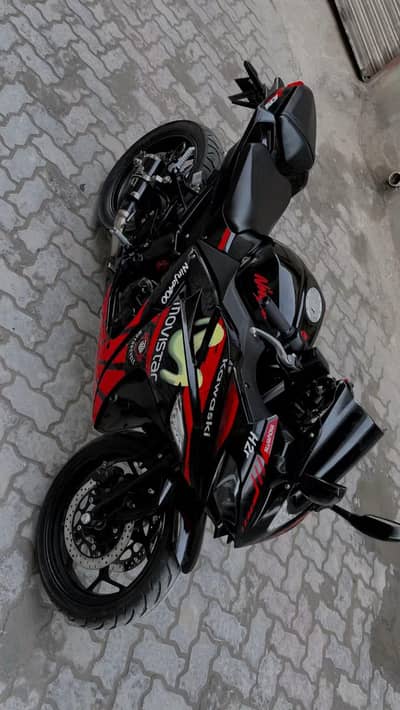 Kawasaki Ninja H2R replica