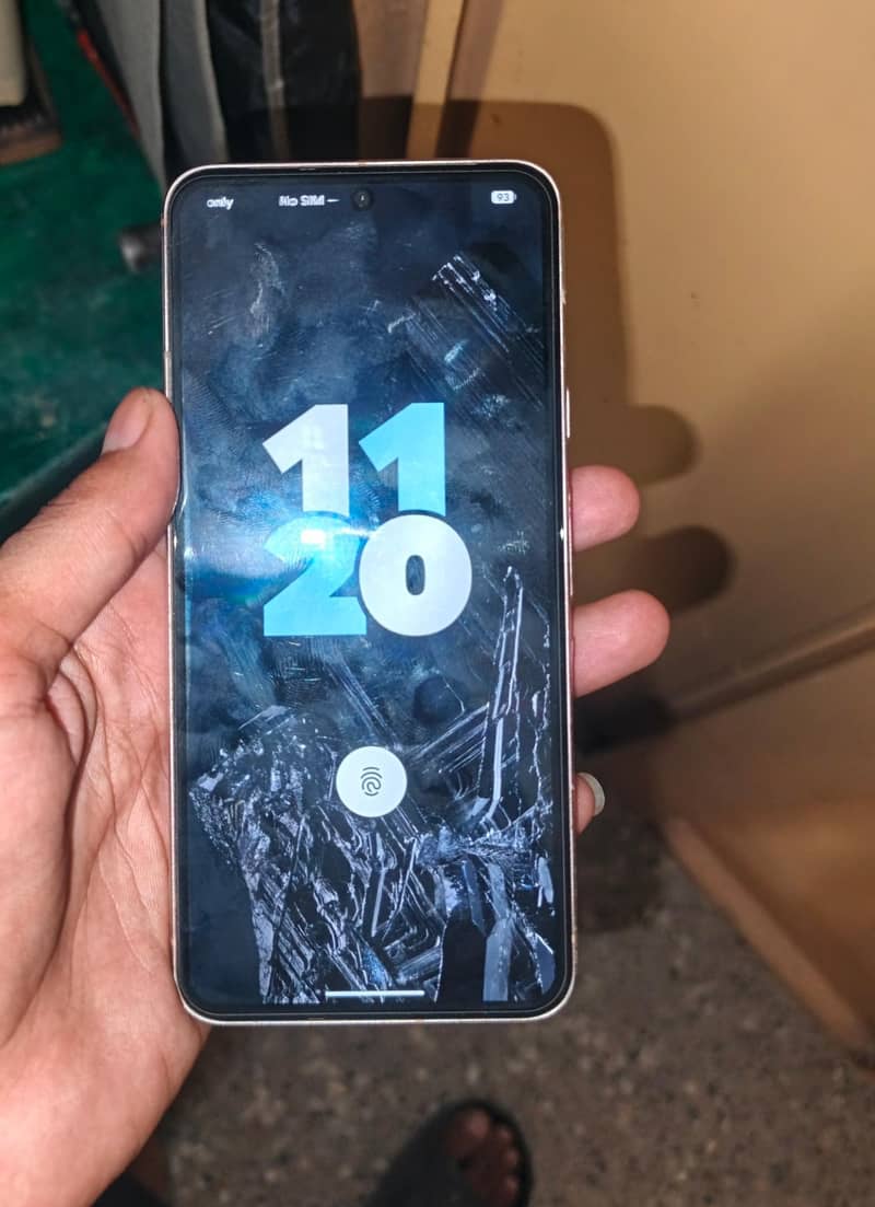 Google pixel 8 5G 3