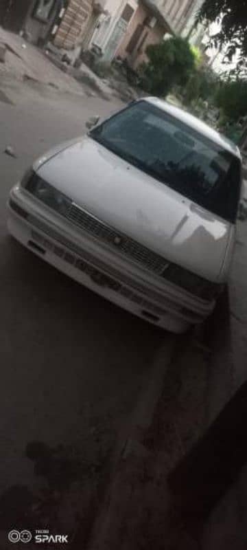 Suzuki Carolla white 3007281988