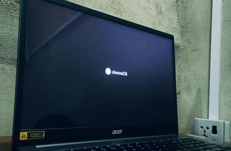 Acer 17.3” Touch Laptop | 8GB RAM | Long Battery | Urgent Sale