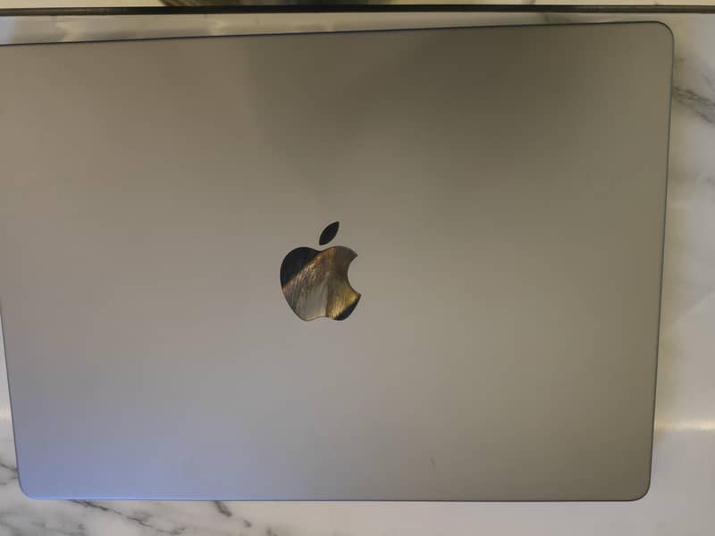 MACBOOK PRO M3 1