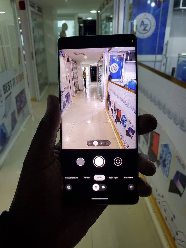 Google Pixel 6 Pro 2