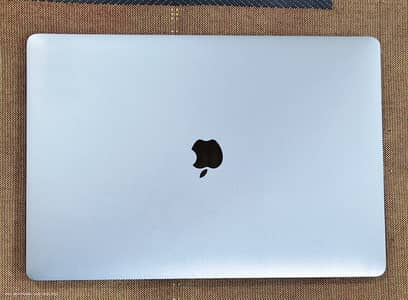 Macbook pro 16inch