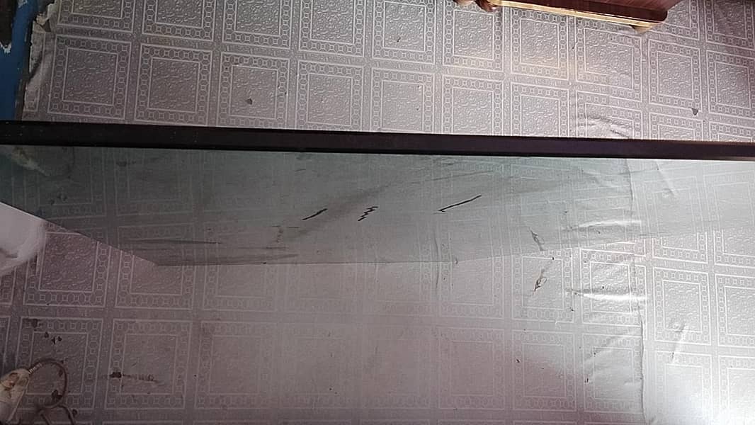 Dining table glass 2