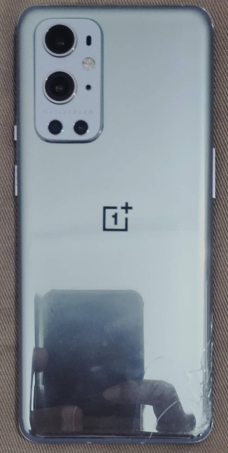 OnePlus 9 Pro 4