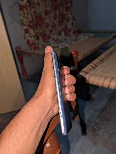 Redmi k40  12/256