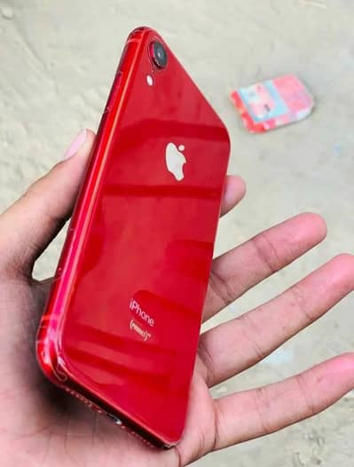 I phone XR non pta 64 gb. . . Total Genuine