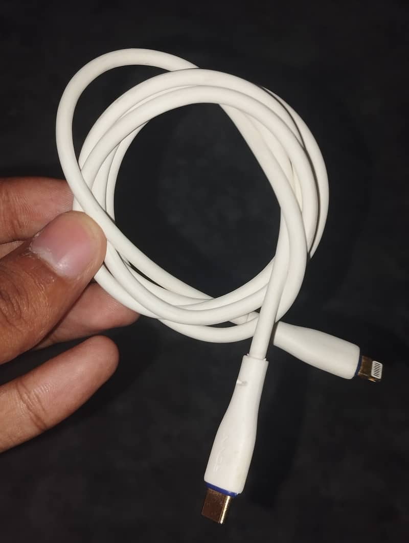 Iphone orignal adapter with data cable 1