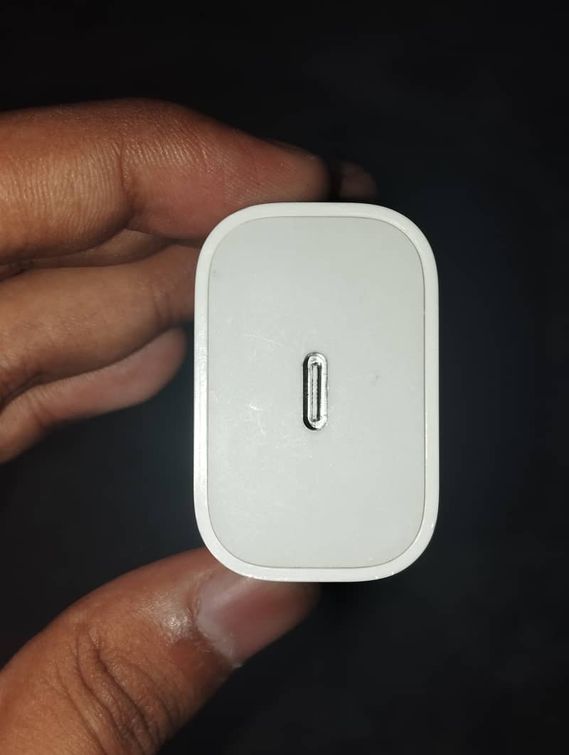 Iphone orignal adapter with data cable 2