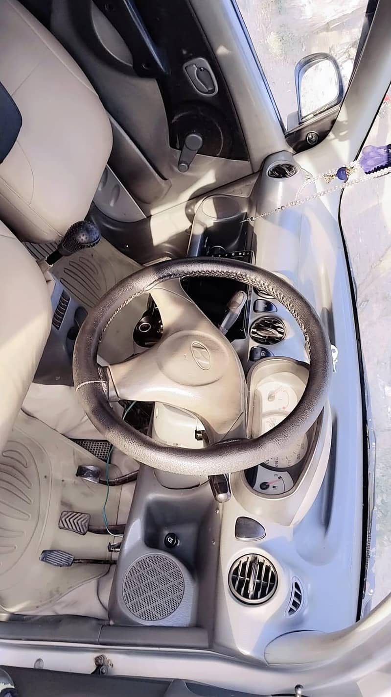 santro 10