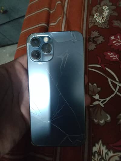 iphone 12pro all ok panel chnge back crack