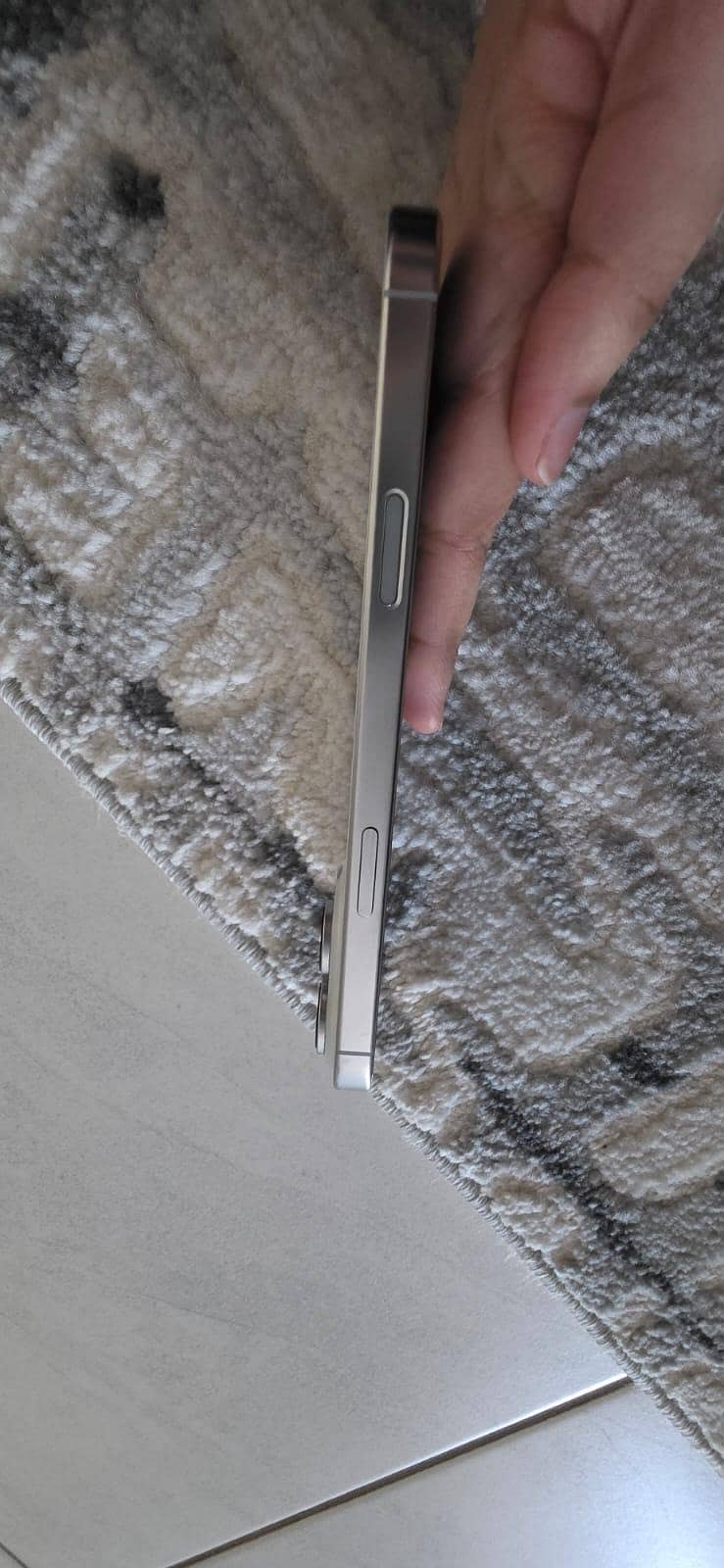 iphone 16 pro max 3