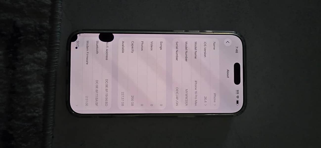 iphone 16 pro max 5