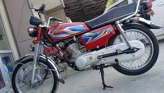 Honda CG125 Very Good Condition Number All Punjab