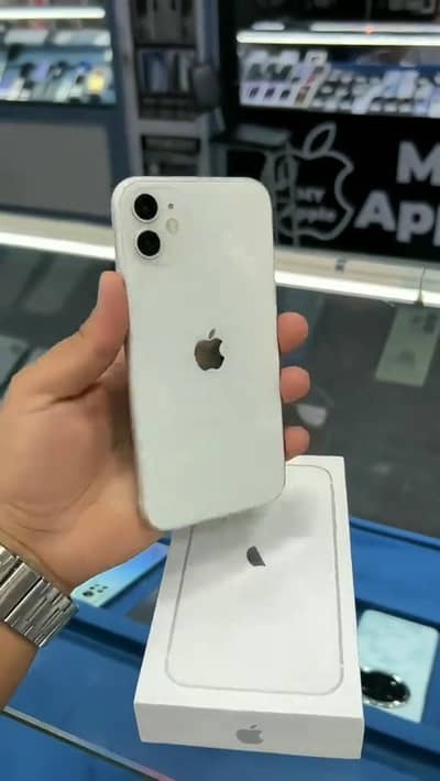 iphone 11 128 GB storage