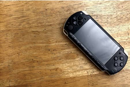 Sony PSP 3004 Slim - Jailbreak - Loaded with GamesPSP Slim/Fat - 64GB
