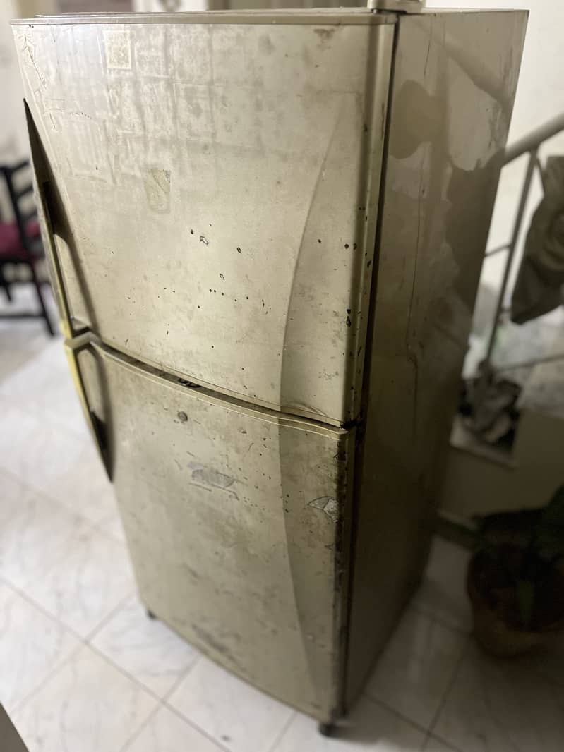 Large size fridge 2