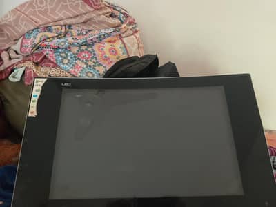 24 inch LED No fault  Bluetooth USB