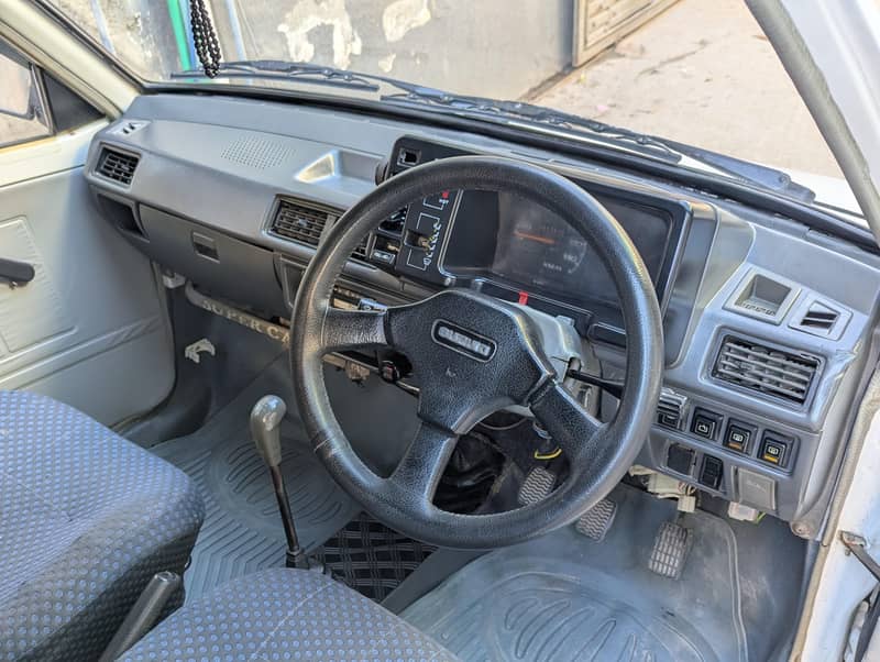 Suzuki mehran 10