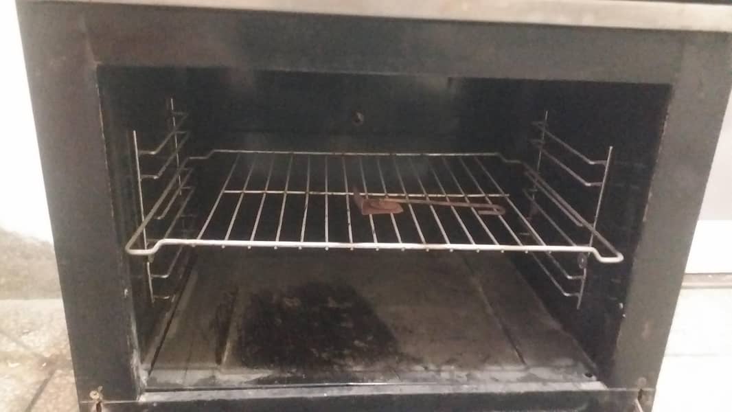 Cooking range 2