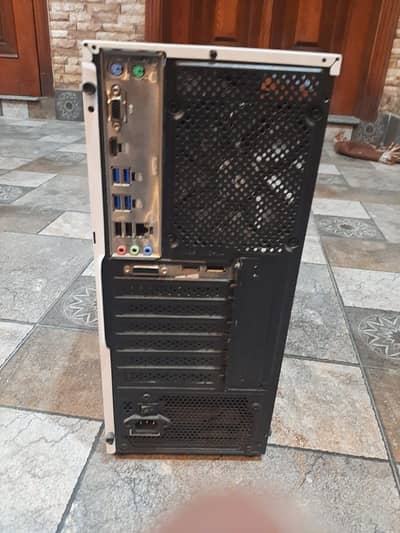Ryzen 5600x /1660 supper gaming pc