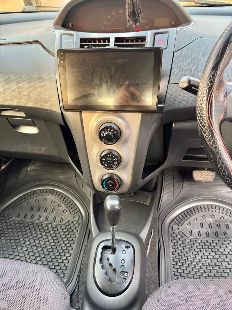 Vitz 1.0 2008 Model 2
