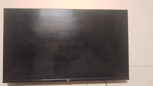 HI-Q 43" Smart Android LED (Android 12) - Excellent Condition