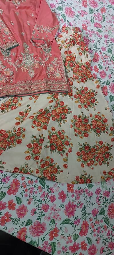 ehtnic brand new girls suit