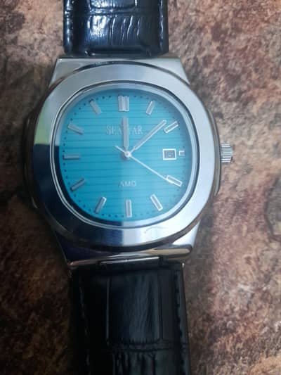 Luxury Blue Dial Men’s Watch – Stylish Leather Strap | Date Display