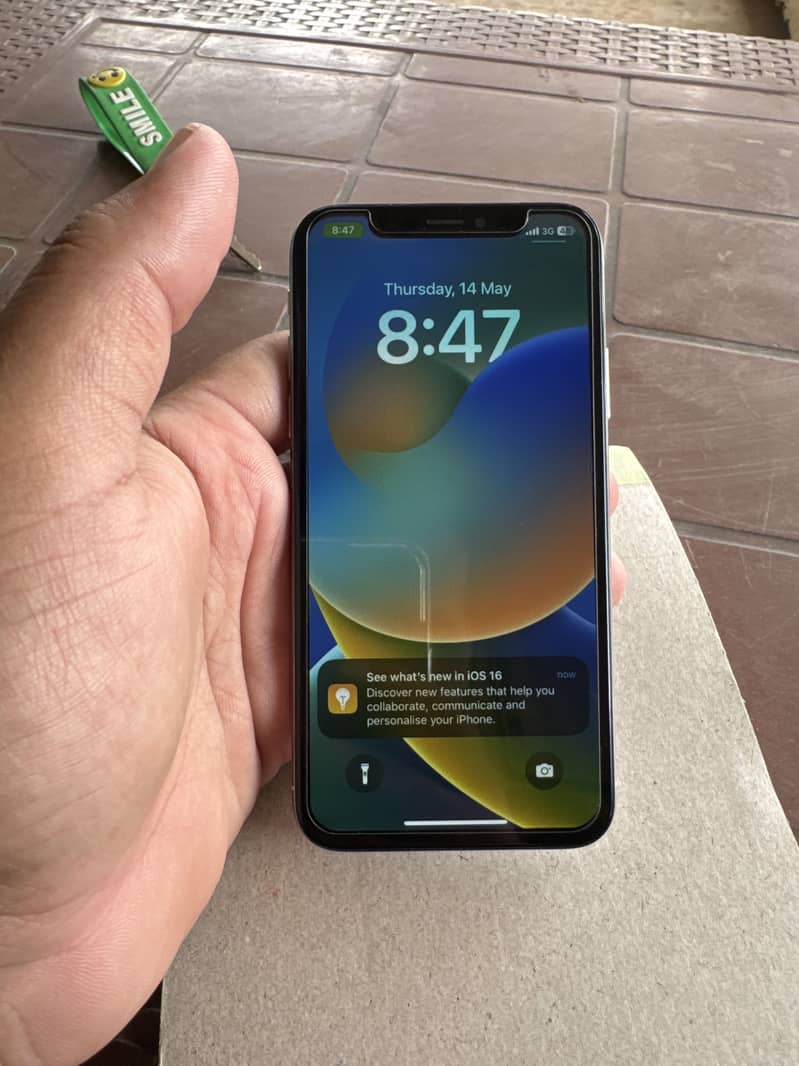 iPhone X 0