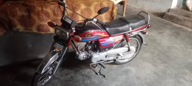 Honda cd70 2007 model